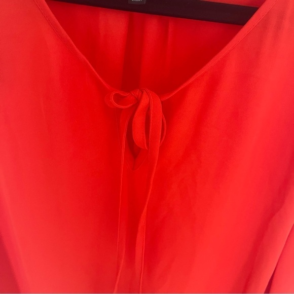 XOXO Blouse with Flare sleeves.Slit Through Sleeve and Key Hole neckline. Size S - Picture 3 of 8